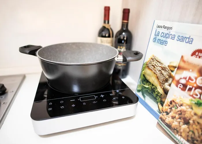 Corner Cavour * 萨萨里